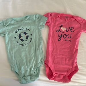 NWOT Carter’s onesie bundle
